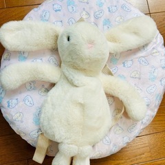 うさぎのぬいぐるみ兼ミニリュック