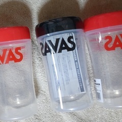 サバス SAVASプロテインシェイカー3個　と　おまけで中古ステ...