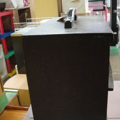 セール中につき、通常特価2,178円より半額の1,089円!　レトロ　木製おかもちの画像