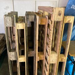 木製パレット(傷あり)