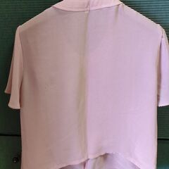 昭和レトロ/ピンクブラウス/夏物/薔薇の刺繍/ほつれありの画像