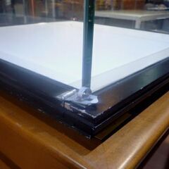 複数在庫あり! スライド式 ガラス製 ショーケース 幅40×奥行40.5cm ジュエリーケース コレクションケース アクセサリーケース 店舗什器 展示 陳列ケース 札幌市東区 新道東店の画像