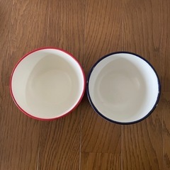 食器ペアセットの画像