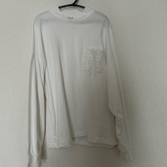 白トップス　レディース　H.A.K　の画像