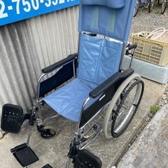 お薦め品‼️激安‼️リクライニング車椅子(ハイブリッドタイヤ)M...