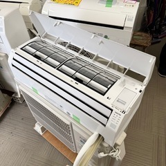 【超美品‼️】富士通 2021年製 ~10畳用エアコン ノクリア 熱交換器加熱除菌 ランドリーモード 100V/2.5kwの画像