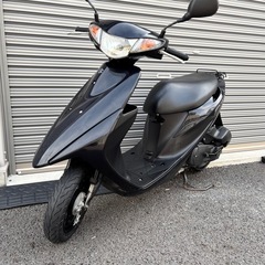 4084.超高年式　現行型アドレスv50 低走行　燃費、始動性抜...
