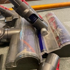 全部まとめて　ジャンク　ダイソン　まとめて　掃除機の画像