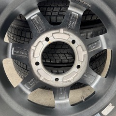 ジムニー　16インチホイール　スタッドレス付きの画像