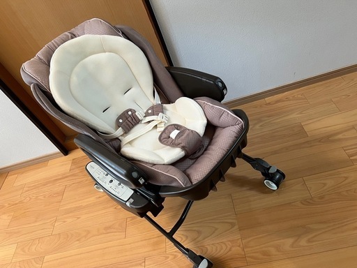 電動バウンサー　アップリカ　ユラリズム