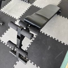 トレーニングベンチ