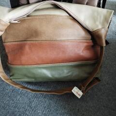 新品未使用品ショルダーバック男女兼用ソフト生地の画像