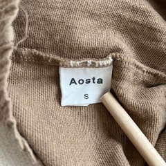 Aosta ベージュ ワンピースの画像