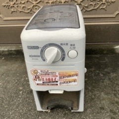 象印/ZOJIRUSHI 家庭用精米機 つきたて風味 (BR-CB05) 5合 圧力精米式の画像
