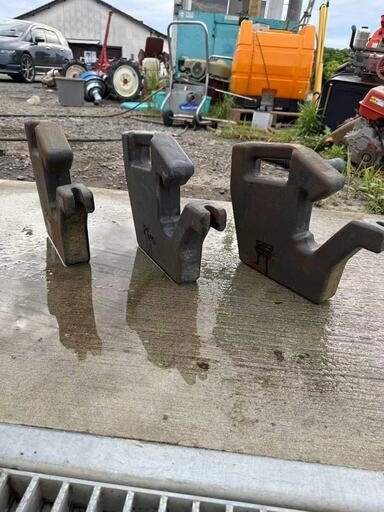 【福岡県みやま市】 ウエイト 25kg フロント トラクター パーツ 重り 錘 福岡県みやま市】 ウエイト 25kg フロント トラクター パーツ 重り 錘