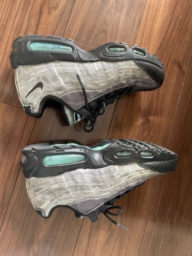 NIKE スニーカー