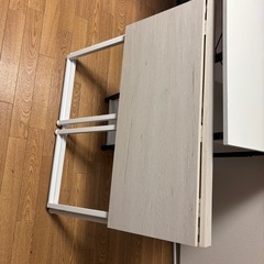 デスクの画像