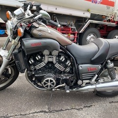 ヤマハvmax1200 2WE後期型
