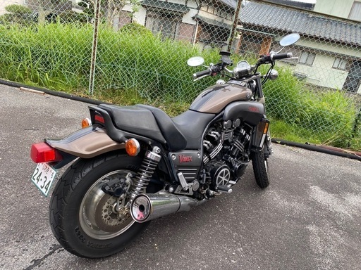 ヤマハvmax1200 2WE後期型