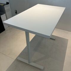 【8,500円→0円】ニトリ ワークデスク 白（天板＋脚）横100cm×奥行き59cm×高さ調節可！在宅・オフィスに◎の画像