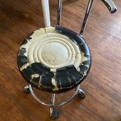 昇降式　丸椅子