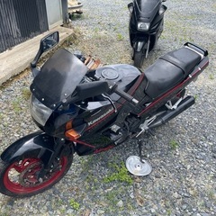 ⭐︎受け渡し予定者様決まりました⭐︎
カワサキ　GPX250RⅡ 書類・キー無しの完全部品取り車両です。②の画像
