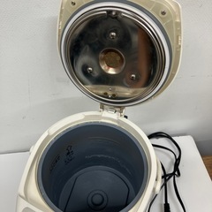 ZOJIRUSHI  マイコン電動ポット　2.2L CD-EZ22の画像