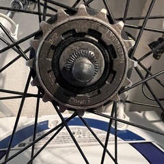 自転車ホイール　ピストバイクの画像