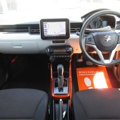 スズキ　イグニス　ハイブリッドＭX★1年保証★ロードサービス付　 純正８型ナビ（ＣＮ－ＲＺ８４３）　地デジ　Ｂｌｕｅｔｏｏｔｈオーディオ　ＥＴＣ　運転席シートヒーター　アイドリングストップ　スマートキー　プッシュスタート　オートエアコン　純正１６ＡＷの画像
