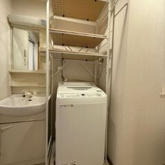 洗濯機周りの収納に便利な洗濯ラック（横幅の調節可能・組み立て説明書付き）を無料でお譲りします