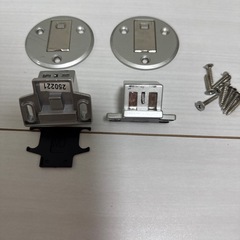 扉のストッパーの画像