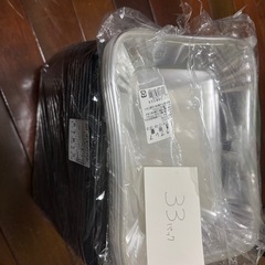 〖取引完了〗 テニスラケット&使い捨て弁当箱の画像