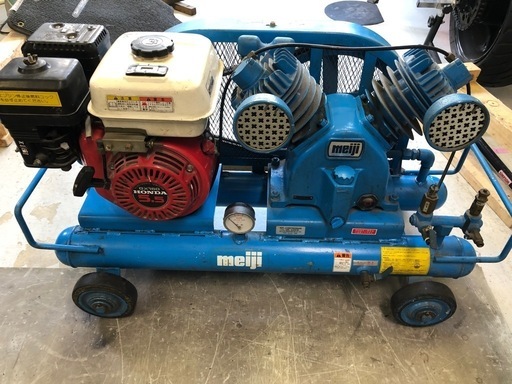 メイジ　エアコンプレッサー