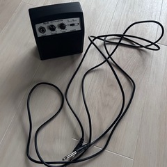 ギターアンプ　コード付き