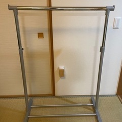 ハンガーラック
