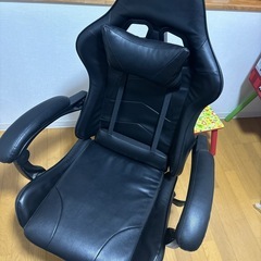土曜日午前中引き取り可能な方！ゲーミングチェア