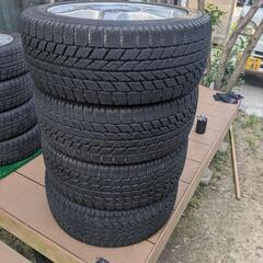 タイヤ4本　スタッドレス