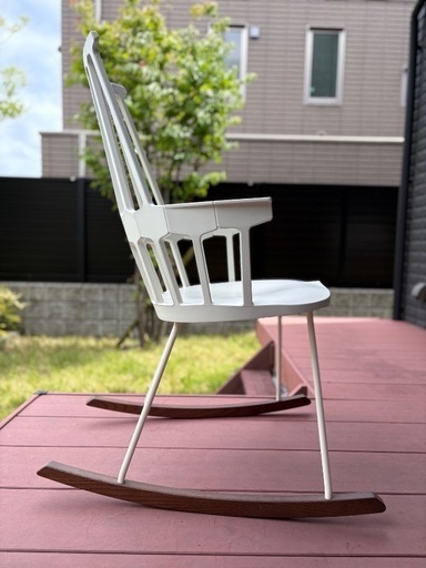 Kartellのロッキングチェア (ヨウ) 海老江の椅子《ロッキング