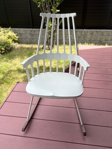 Kartellのロッキングチェア (ヨウ) 海老江の椅子《ロッキング