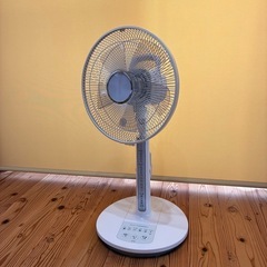 扇風機（リモコン機能付）