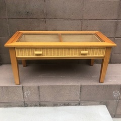 センターテーブル