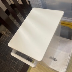 近日中に処分します 米びつ 10kg 傷、汚れあり の画像