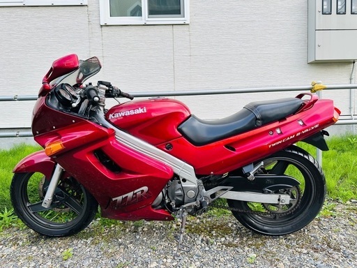 北海道　カワサキ　ZZR250　フルカウル　激安出品！外装美品！走行少ない！バッテリー新品無料！