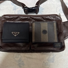 PORTERショルダーバックプラダ三つ折り財布FENDIの二つおり財布