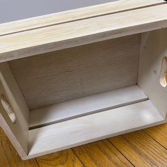 木箱 白の画像