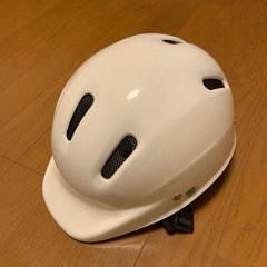 新品ヘルメットの画像