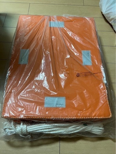 船舶用救命浮器(ライフジャケット付き)