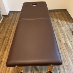 施術用折り畳みベッド　エステベッド
