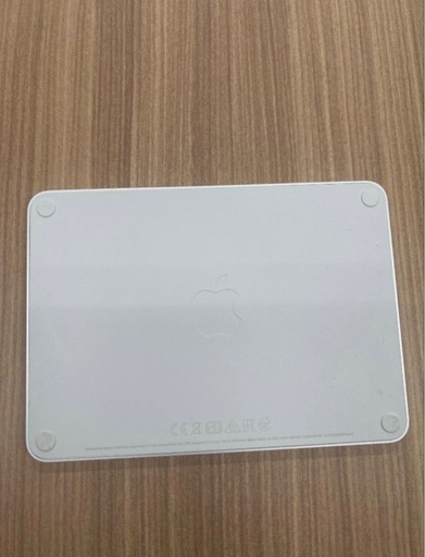 Magic Trackpad純正品発売年2010　ホワイト