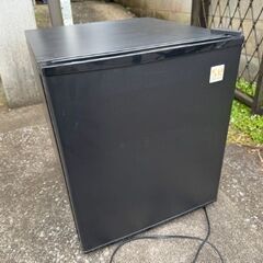 【ジャンク品】小型冷蔵庫無料譲渡します